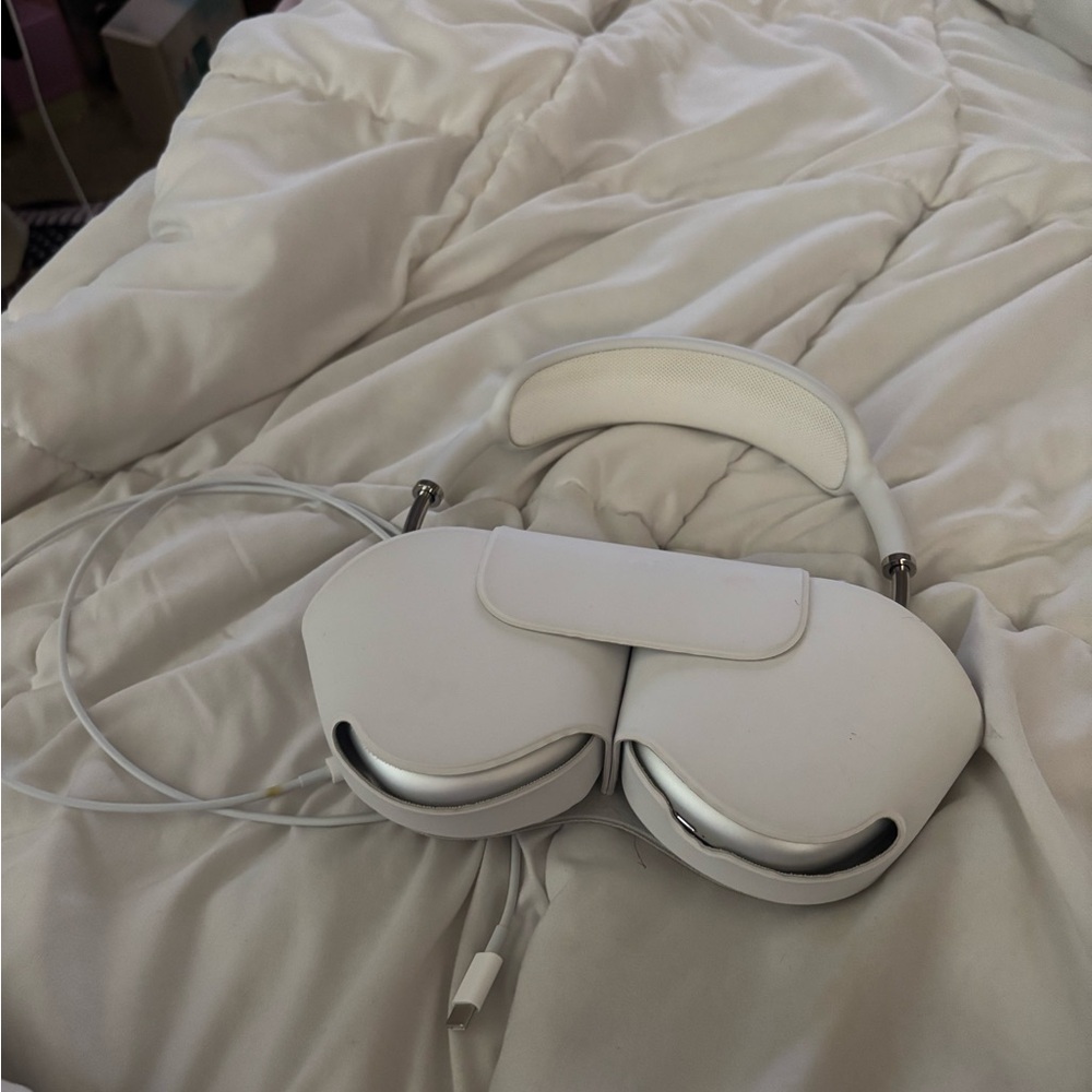 Apple Airpod Max 1st generation